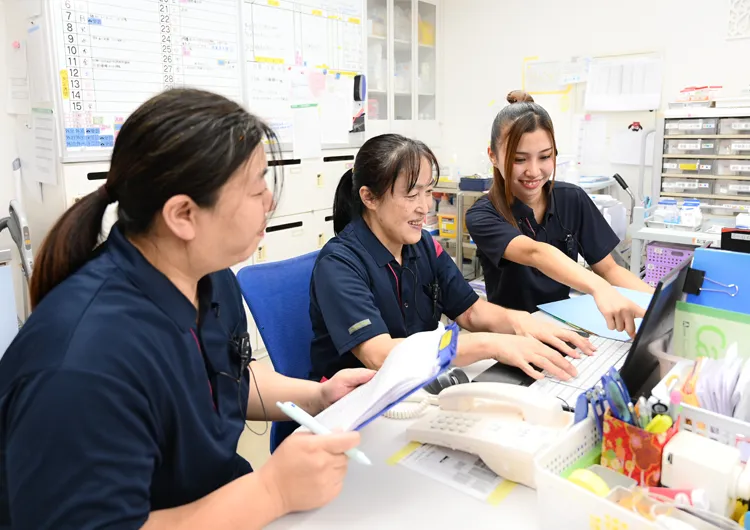 富士中央ケアセンターのスタッフステーション