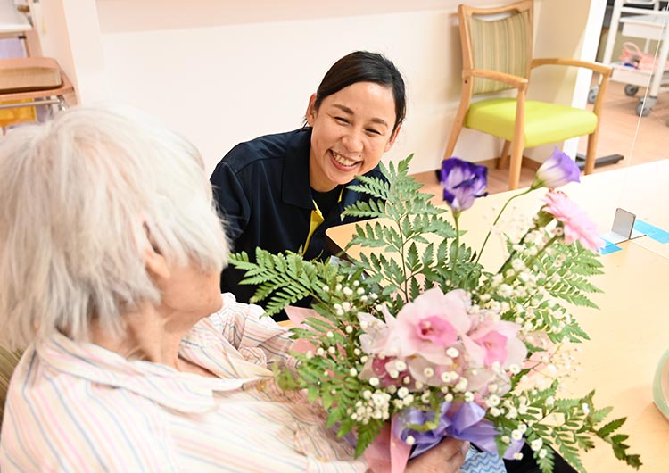 入居者様一人ひとりの生活リズムや個性を尊重し、できる限りご自宅と変わらない暮らしを支援できるよう努めています。